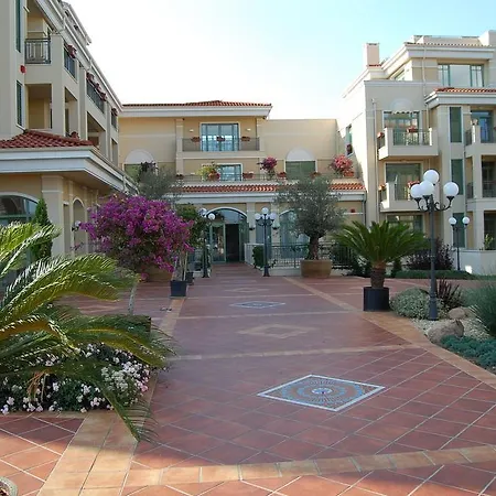 Sanisidro - Flores Garden
